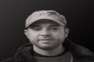 صورة المؤلف ياسر أحمد صورة المؤلف ياسر أحمد
